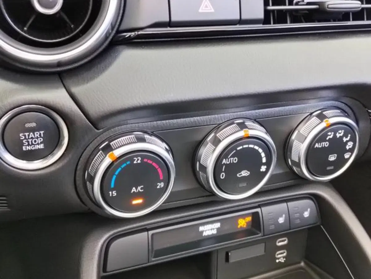 Mazda MX-5 nuova a Como (13)