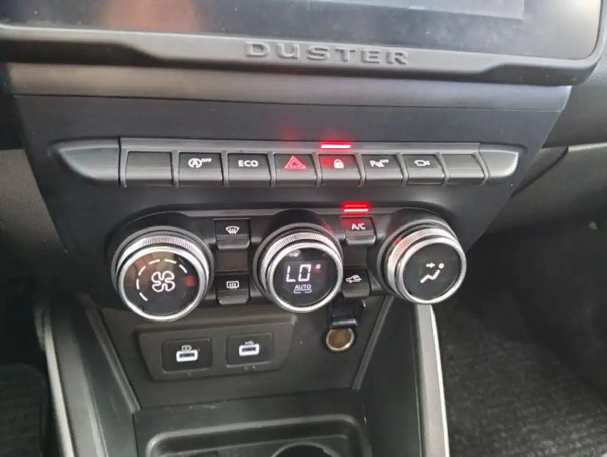 Dacia Duster usata a Como (19)