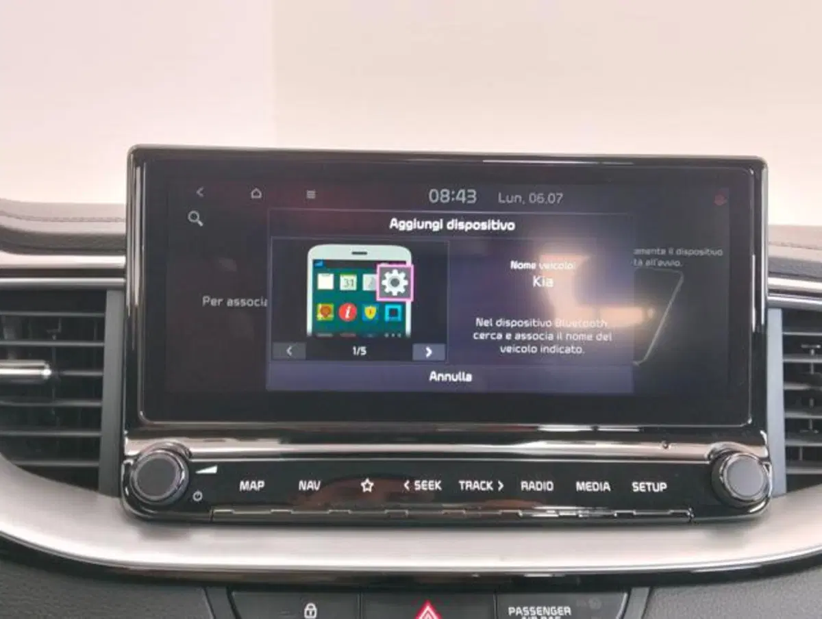 Kia XCeed usata a Como (13)