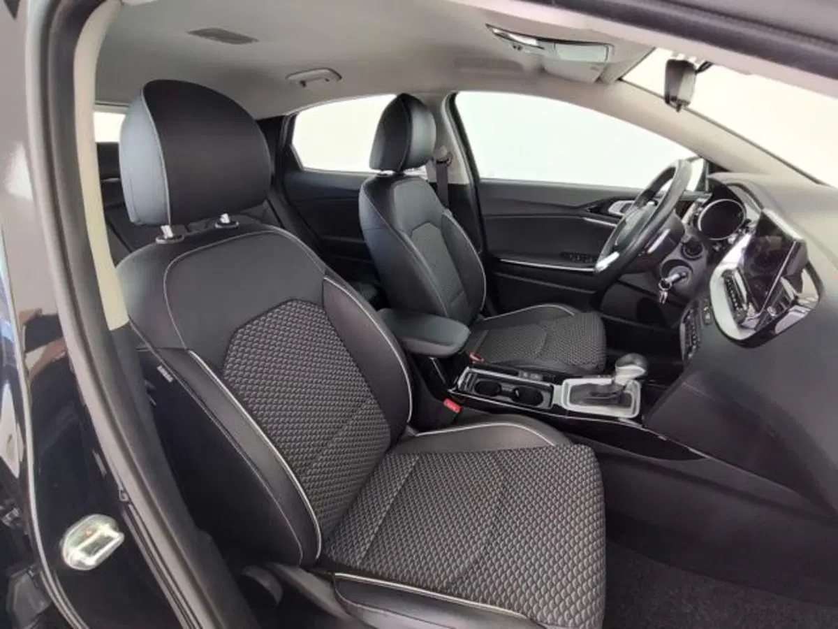 Kia XCeed usata a Como (3)
