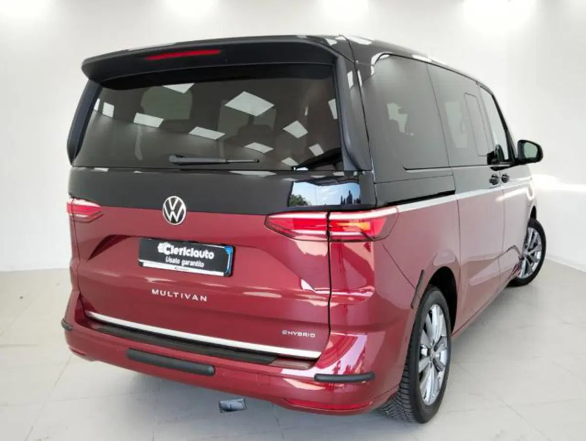 Volkswagen Multivan usata a Como (2)