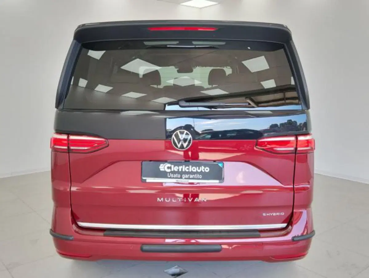 Volkswagen Multivan usata a Como (9)