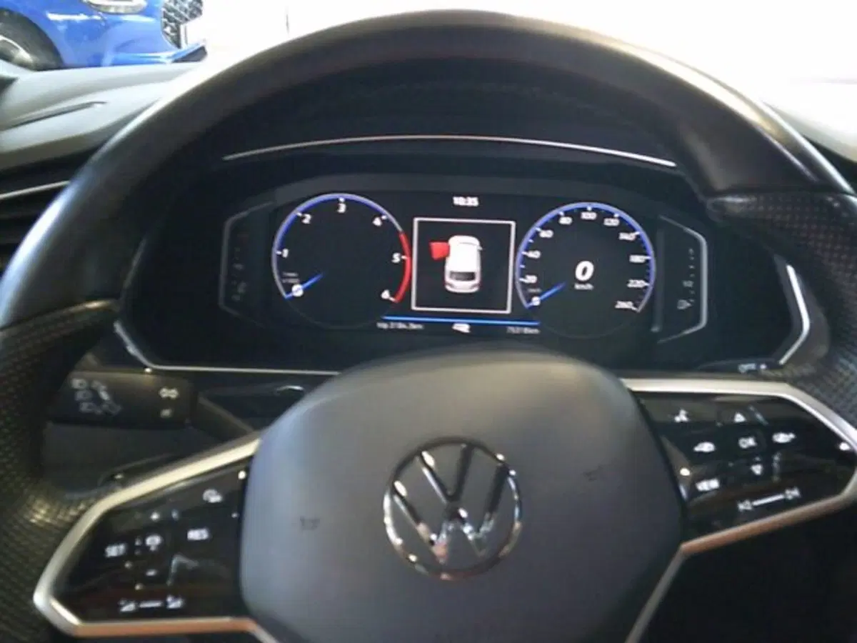 Volkswagen Tiguan usata a Novara (6)