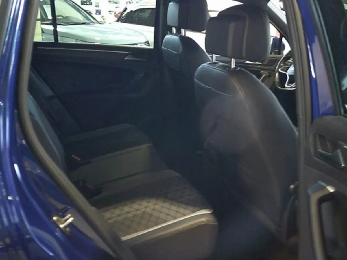 Volkswagen Tiguan usata a Novara (9)