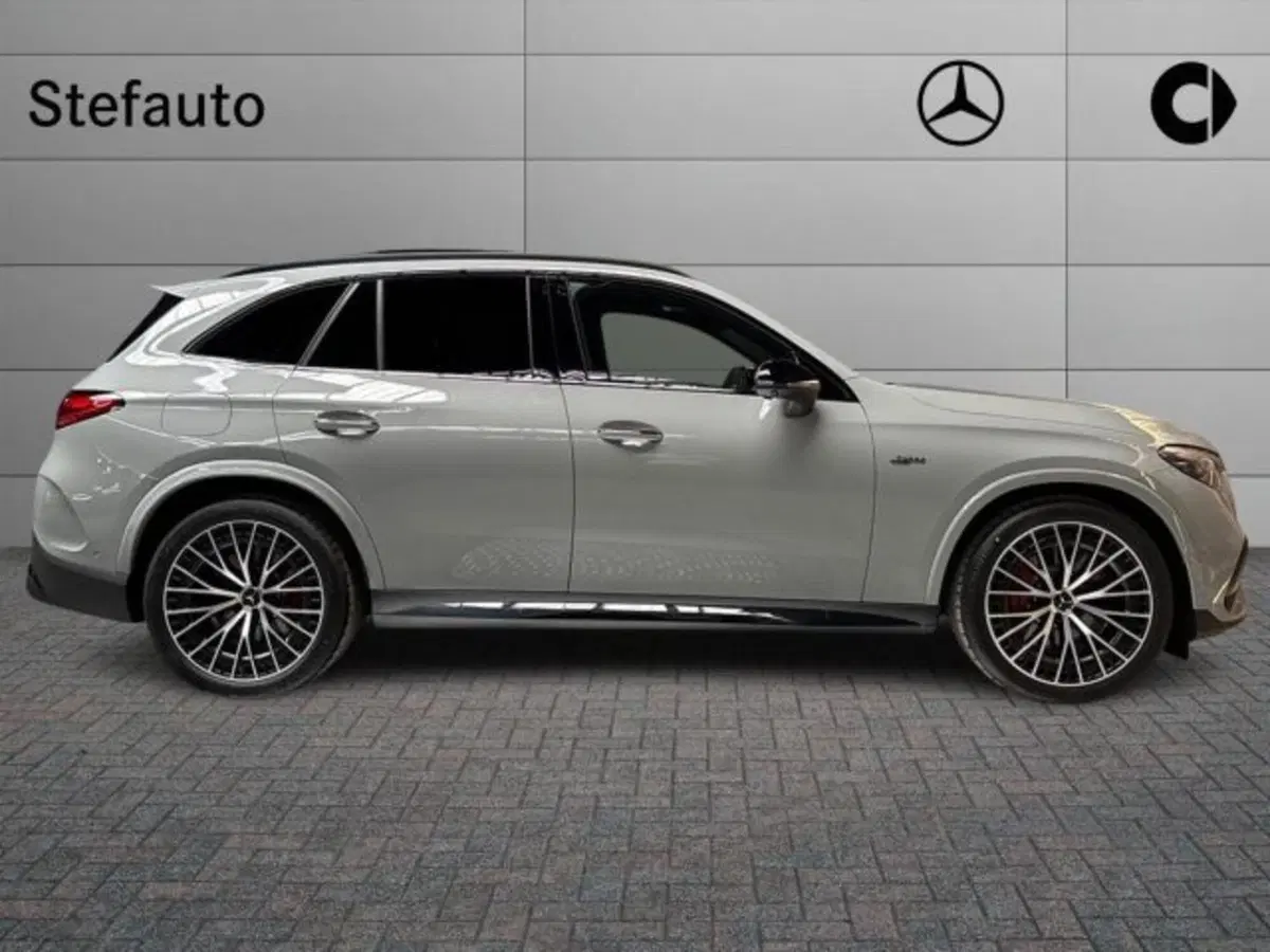 Mercedes-Benz GLC SUV nuova a Bologna (2)