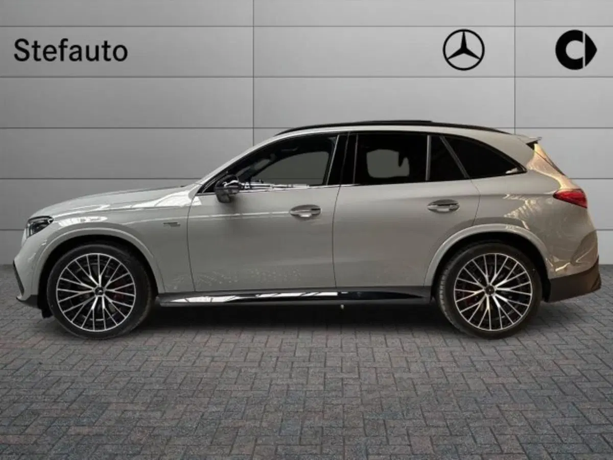 Mercedes-Benz GLC SUV nuova a Bologna (3)
