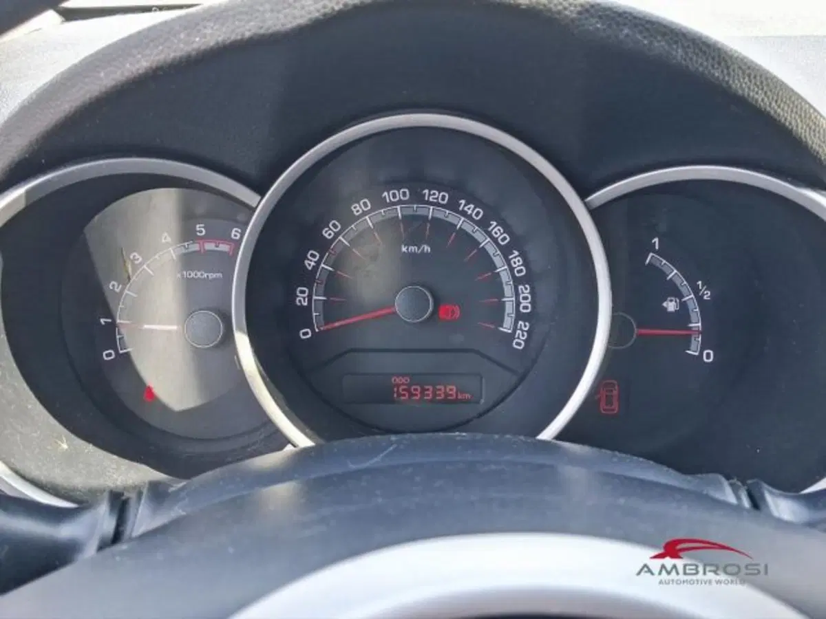 Kia Venga usata a Perugia (13)