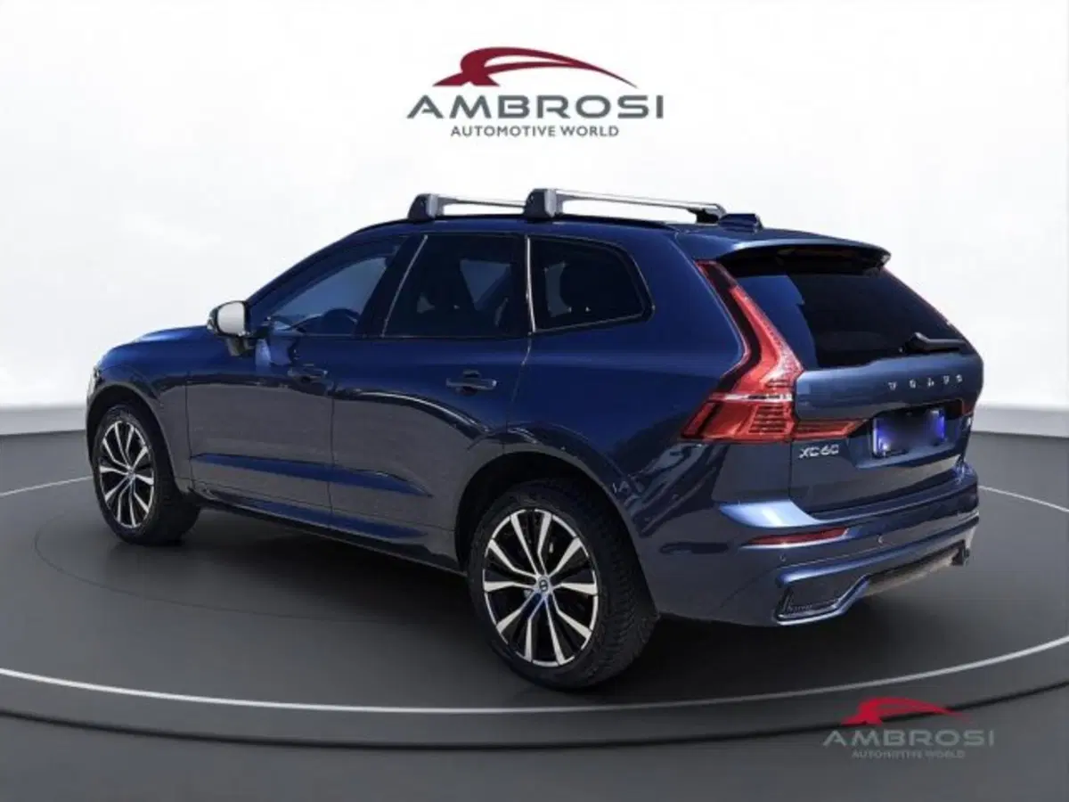 Volvo XC60 usata a Perugia (4)