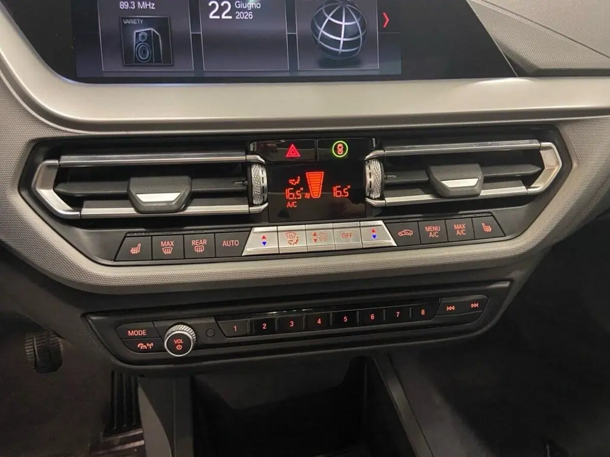 BMW Serie 1 usata a Torino (11)