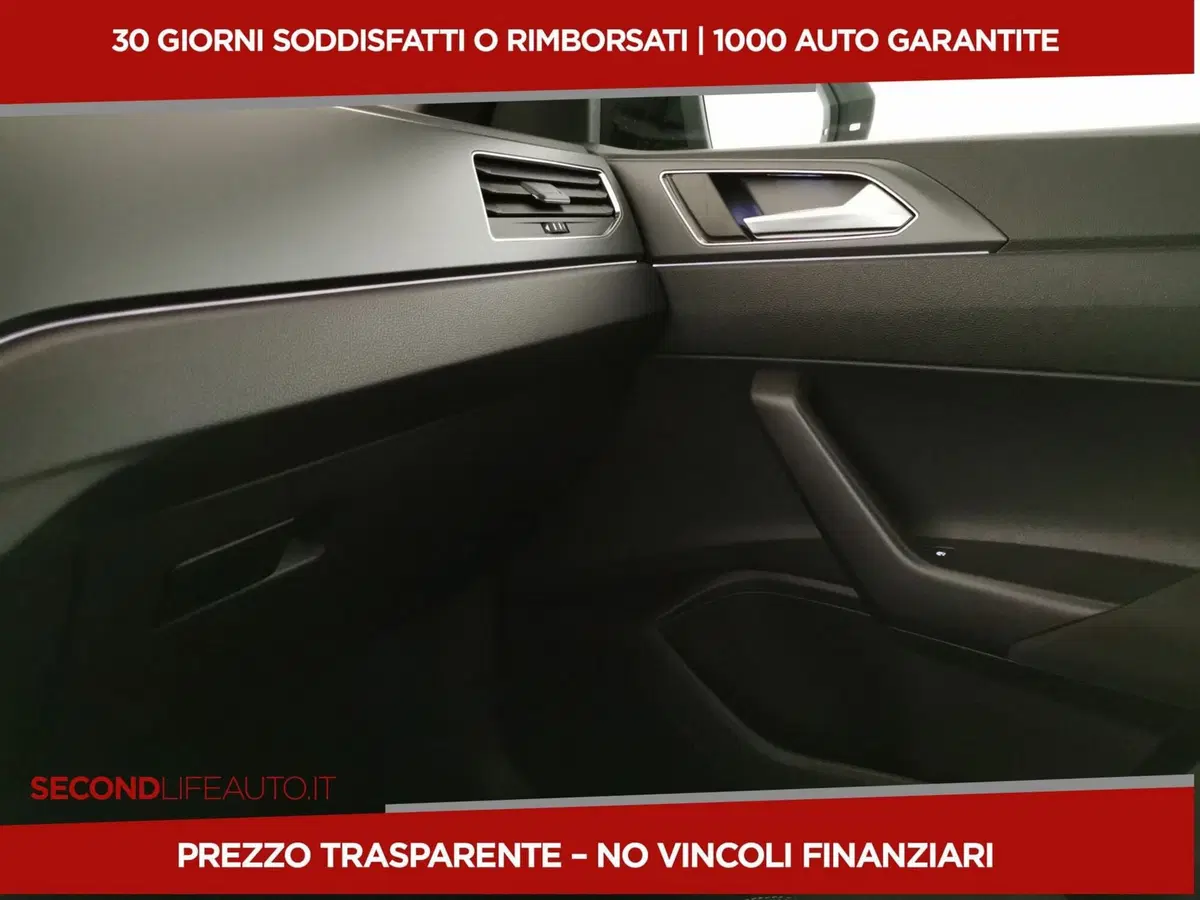 Volkswagen Taigo nuova a Teramo (16)