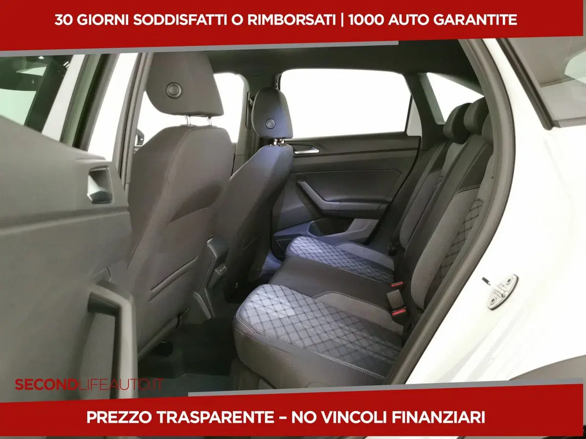 Volkswagen Taigo nuova a Teramo (6)