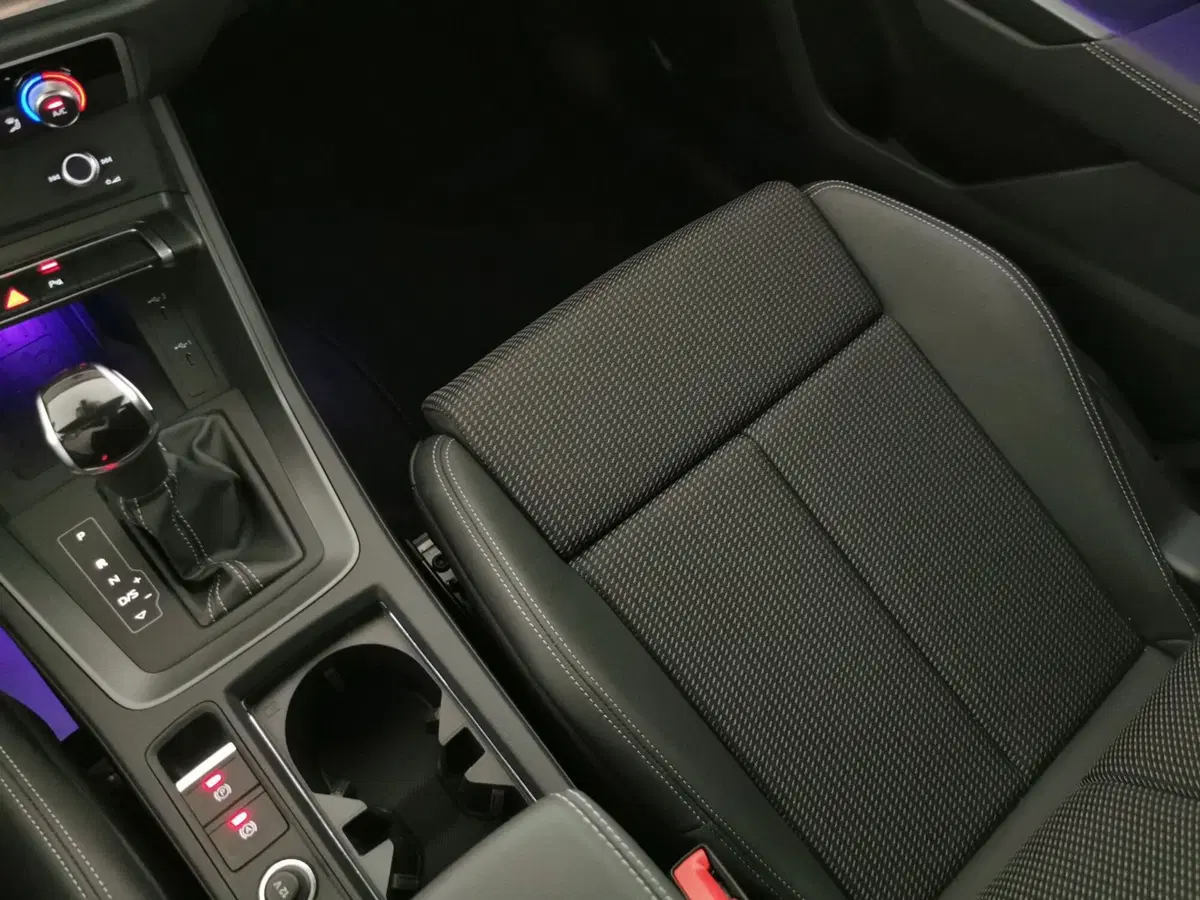 Audi Q3 Sportback usata a Teramo (15)