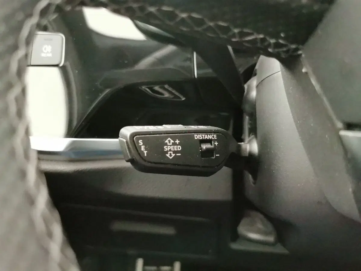 Audi Q3 Sportback usata a Teramo (16)