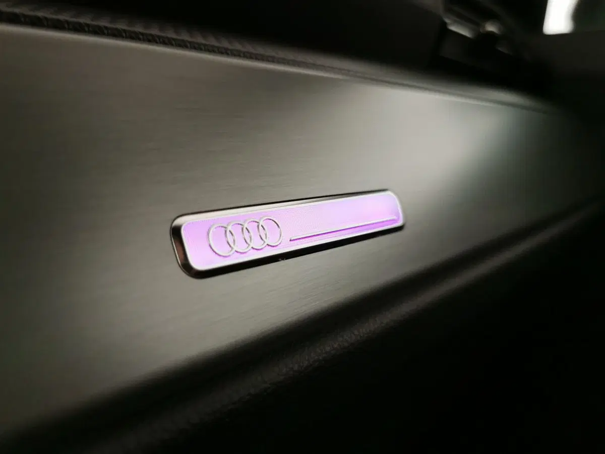 Audi Q3 Sportback usata a Teramo (19)