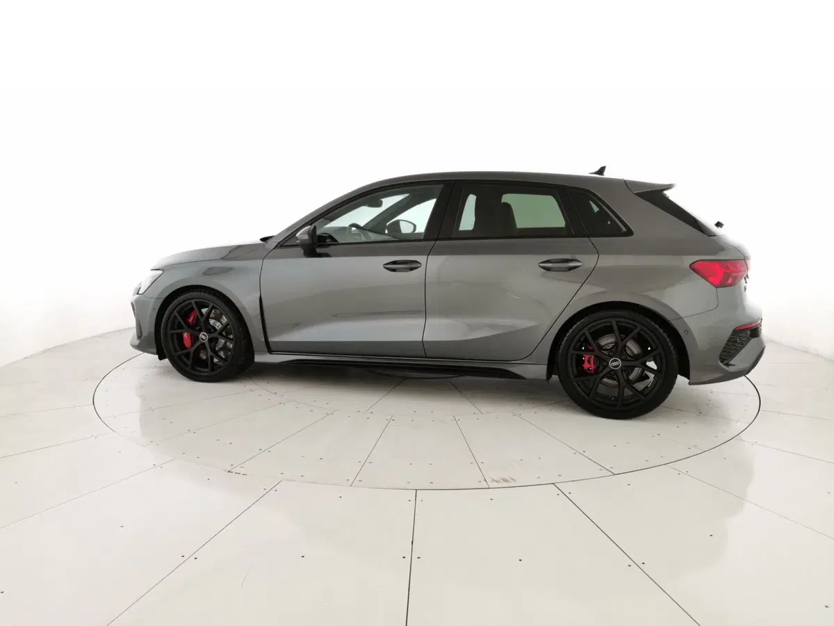 Audi A3 Sportback nuova a Teramo (2)