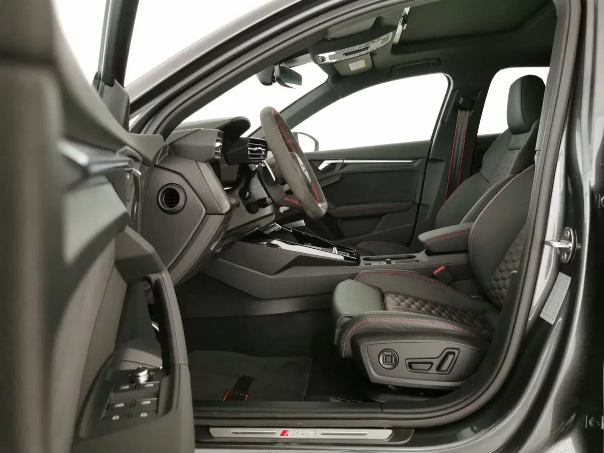 Audi A3 Sportback nuova a Teramo (5)