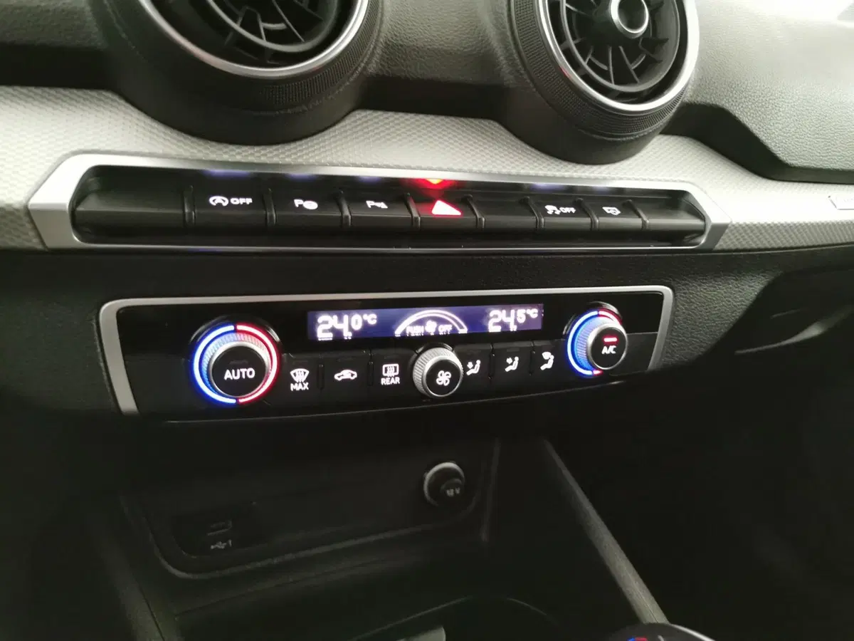 Audi Q2 usata a Teramo (15)