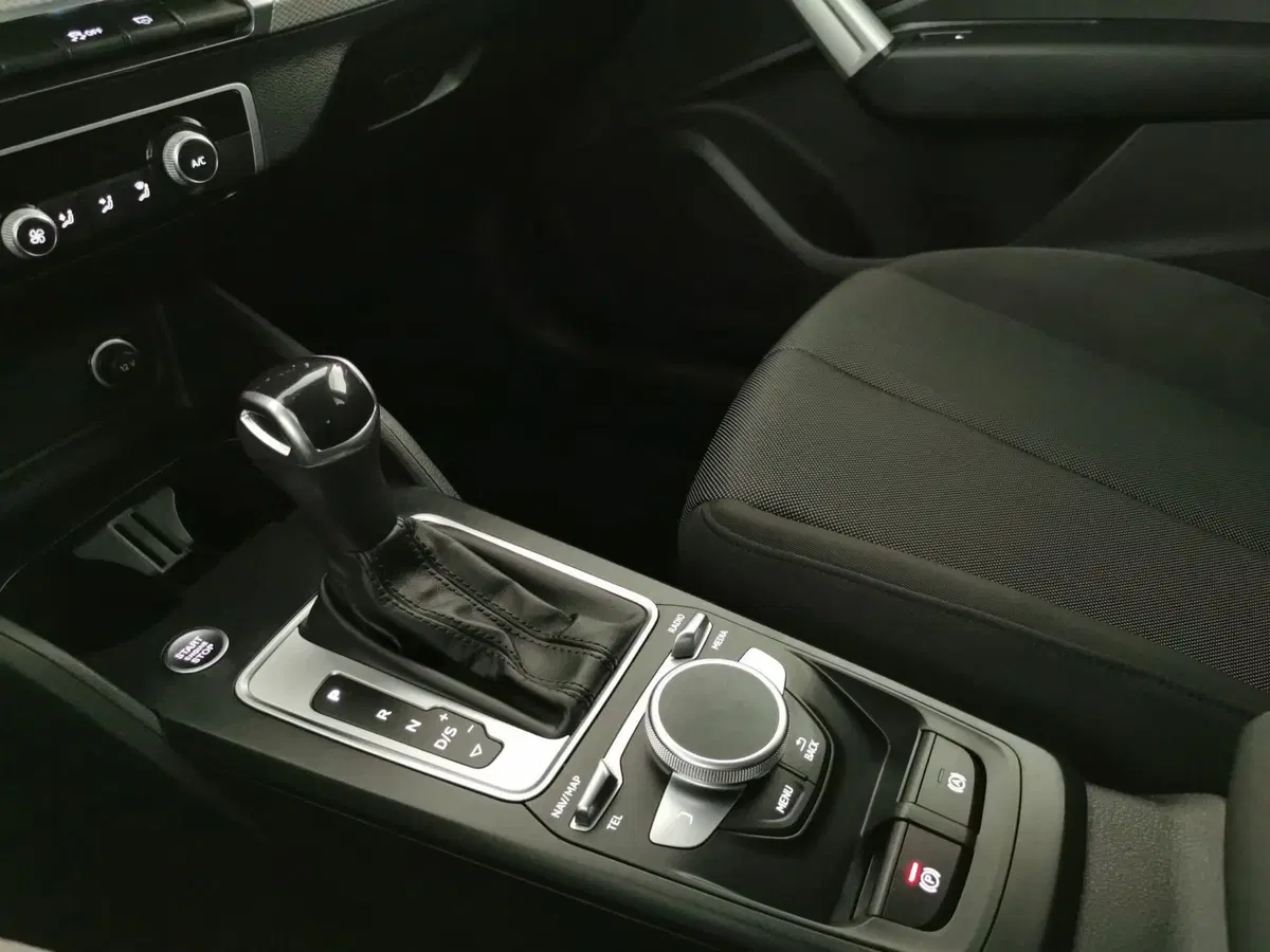 Audi Q2 usata a Teramo (18)