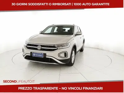 Volkswagen T-Roc 1.5 tsi Style dsg del 2023 usata a Giulianova