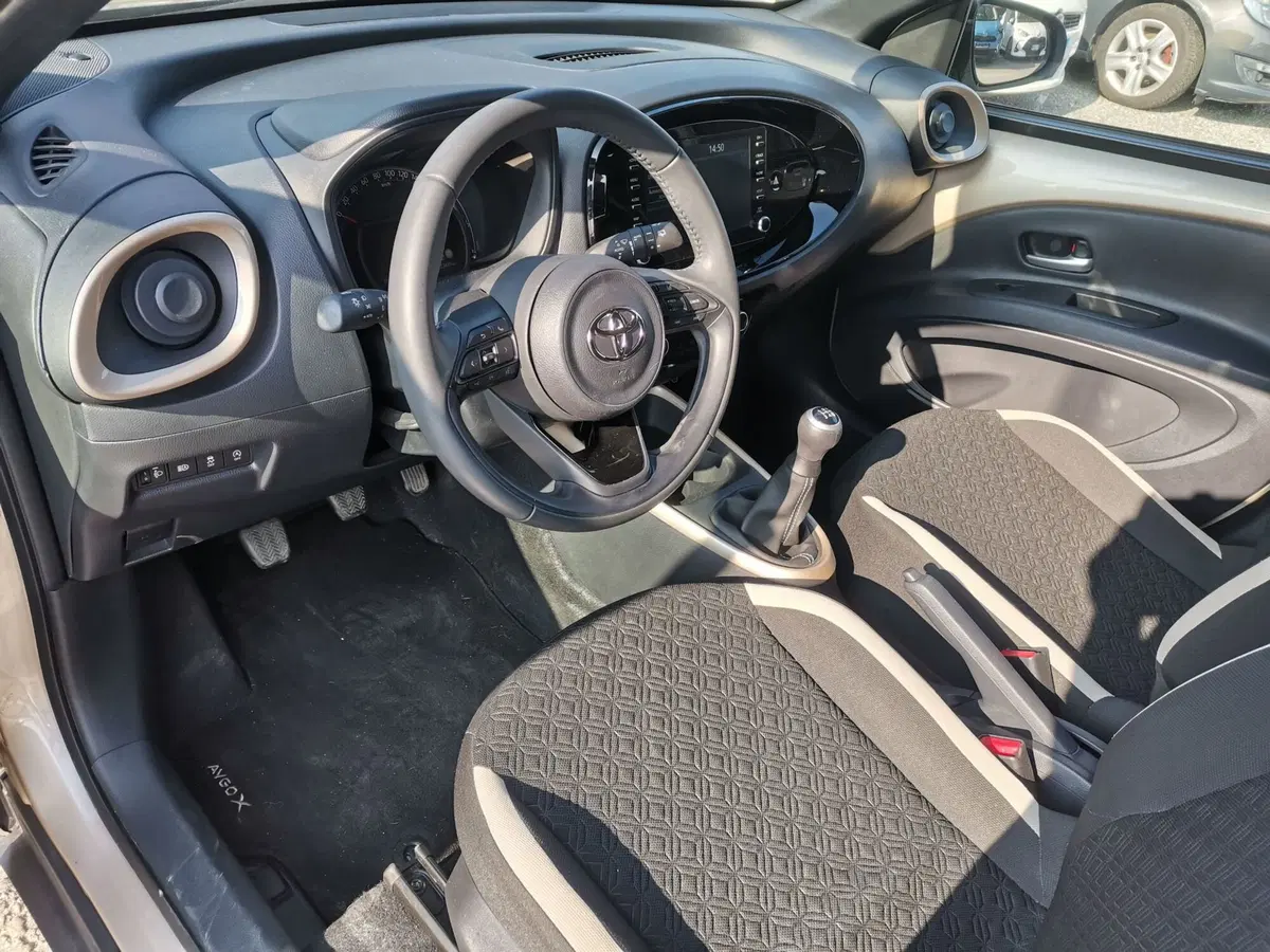 Toyota Aygo X usata a Bergamo (13)