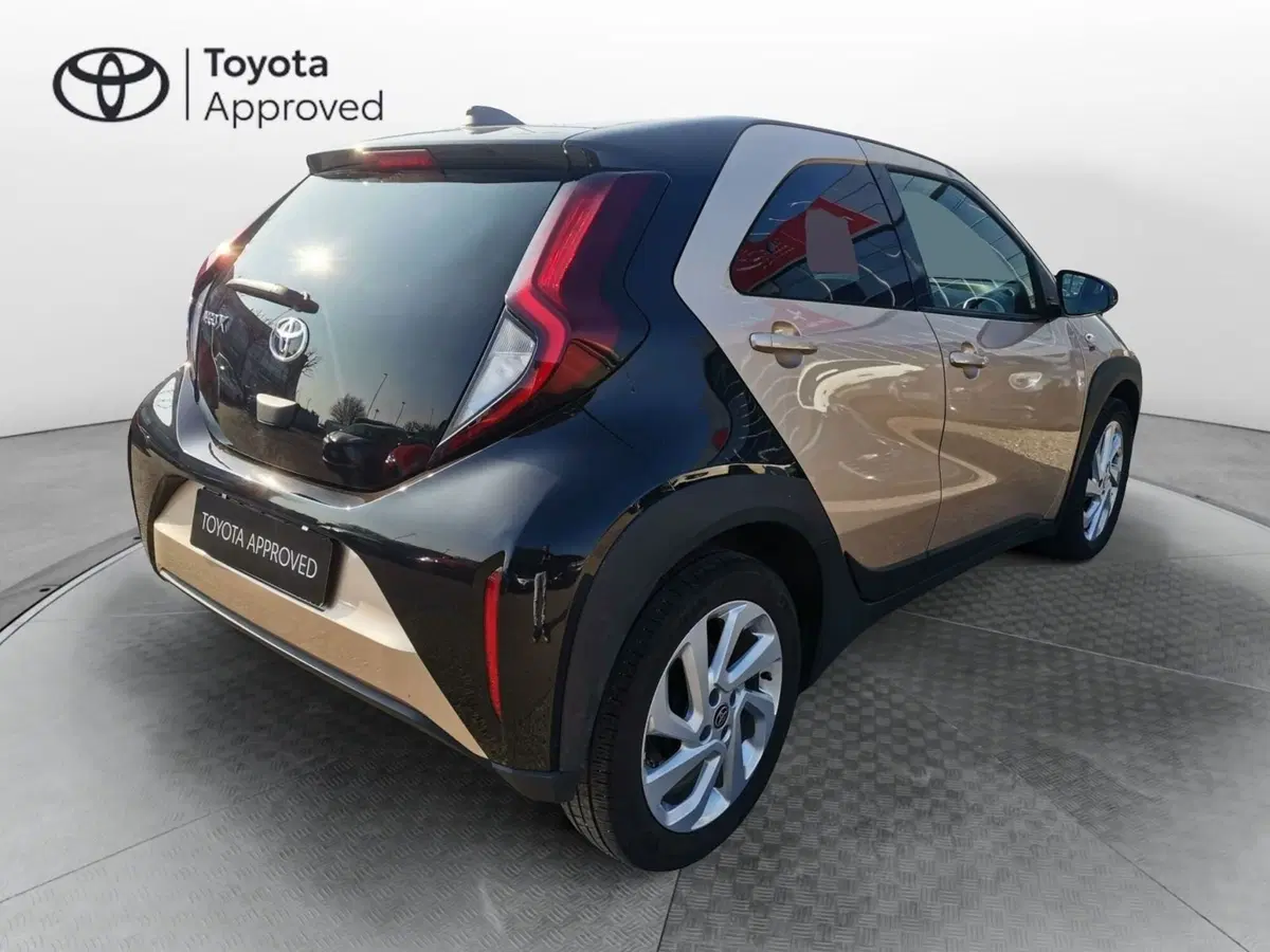 Toyota Aygo X usata a Bergamo (19)