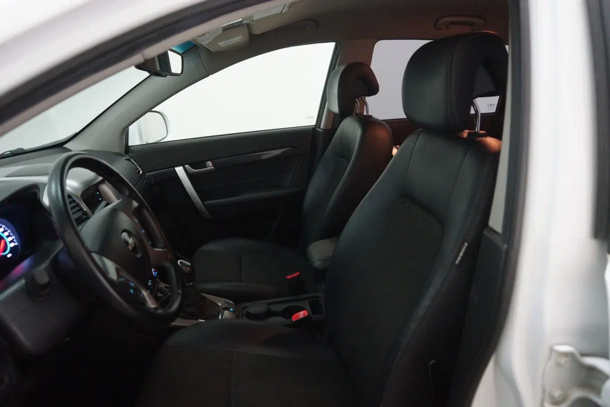 Chevrolet Captiva usata a Torino (11)