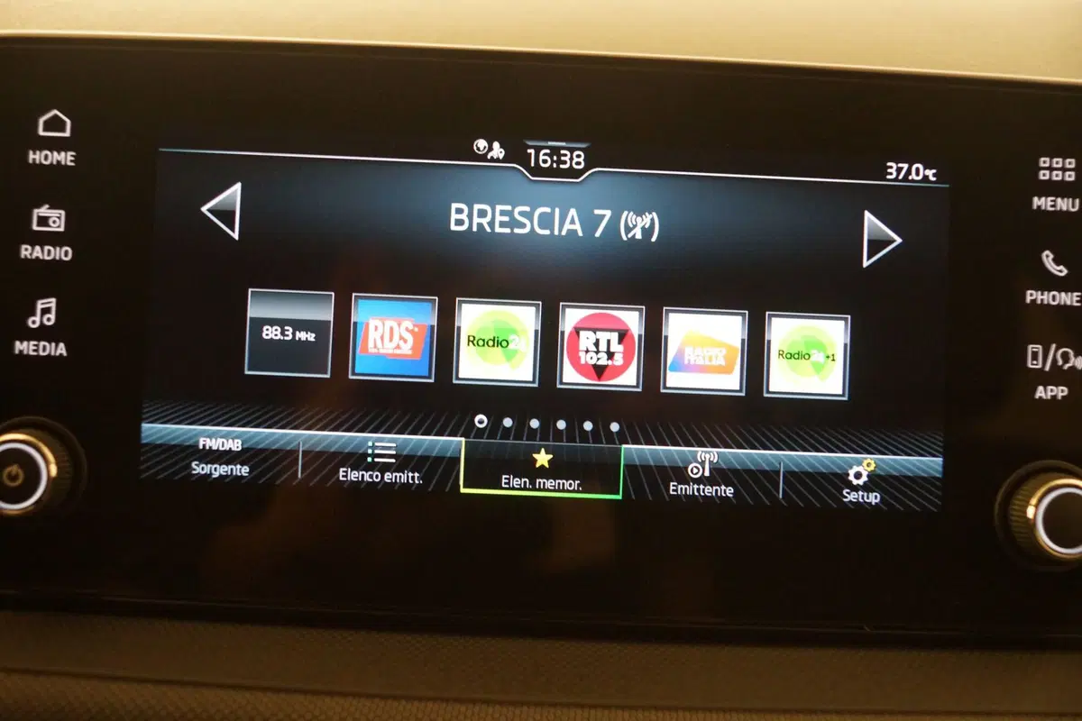 Skoda Fabia usata a Torino (17)