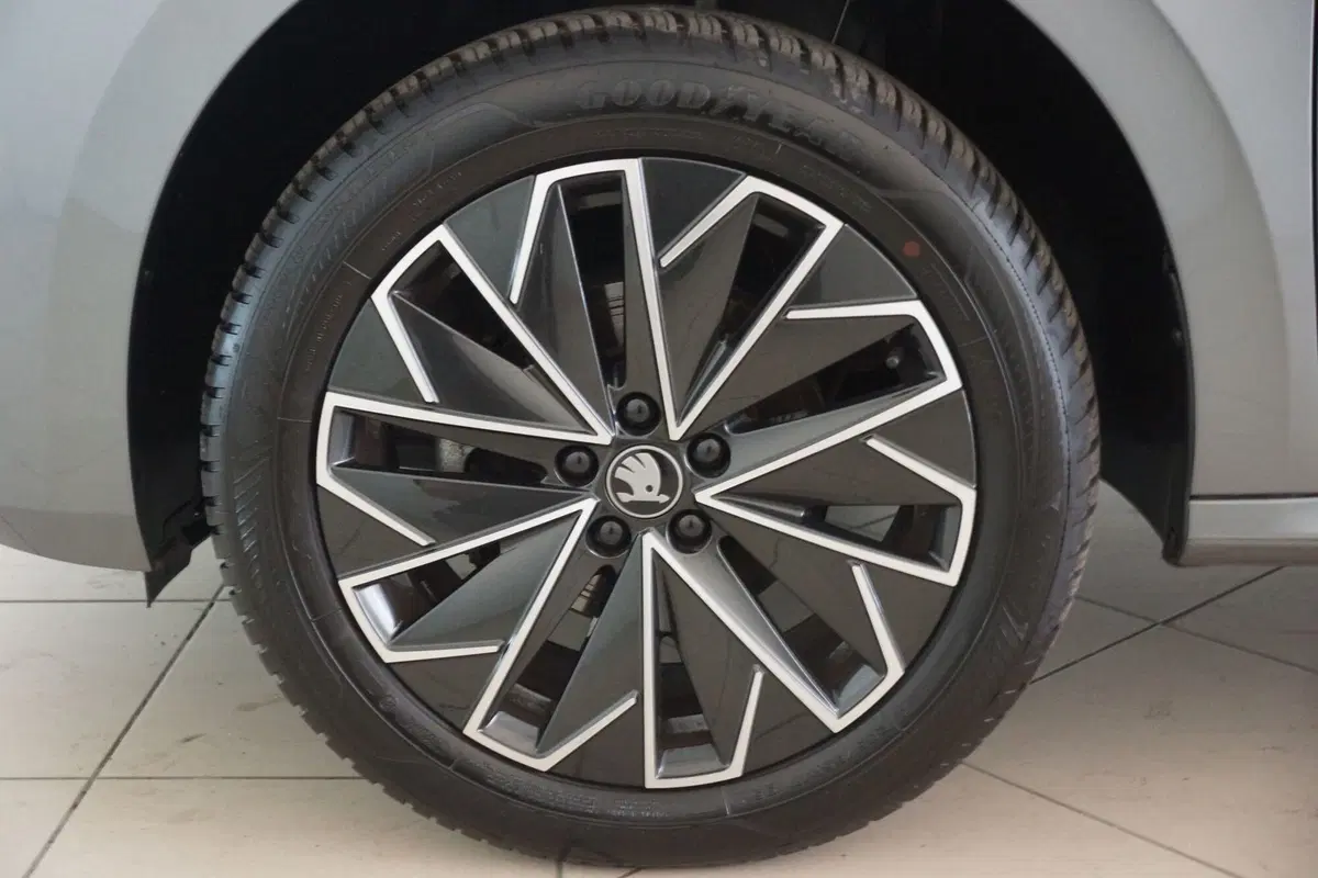 Skoda Kamiq usata a Torino (18)