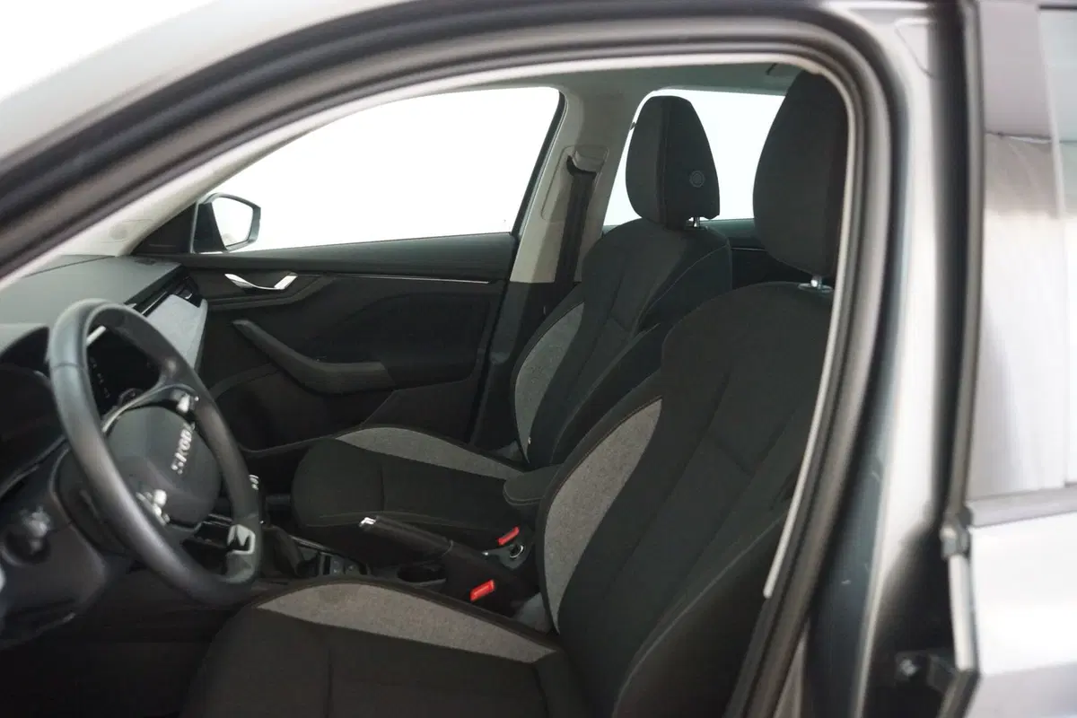 Skoda Kamiq usata a Torino (9)