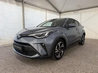Toyota Toyota C-HR 1.8 Hybrid E-CVT Trend del 2022 usata a Monza