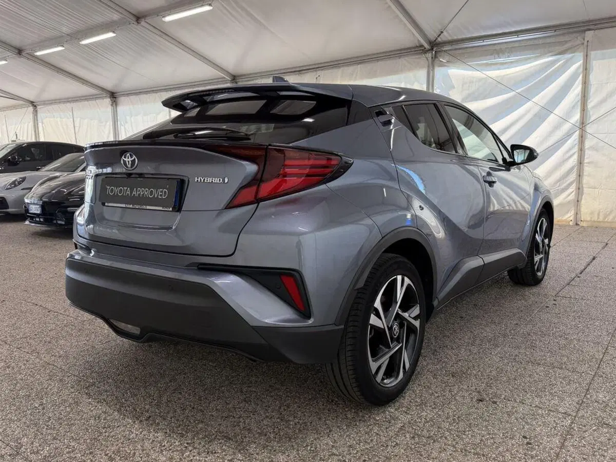 Toyota Toyota C-HR usata a Monza e Brianza (7)
