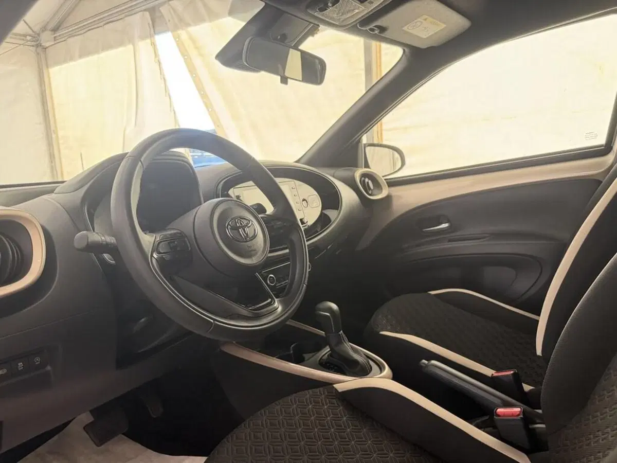 Toyota Aygo X usata a Monza e Brianza (12)