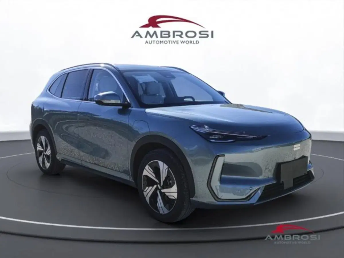 Geely EX5 nuova a Perugia (2)