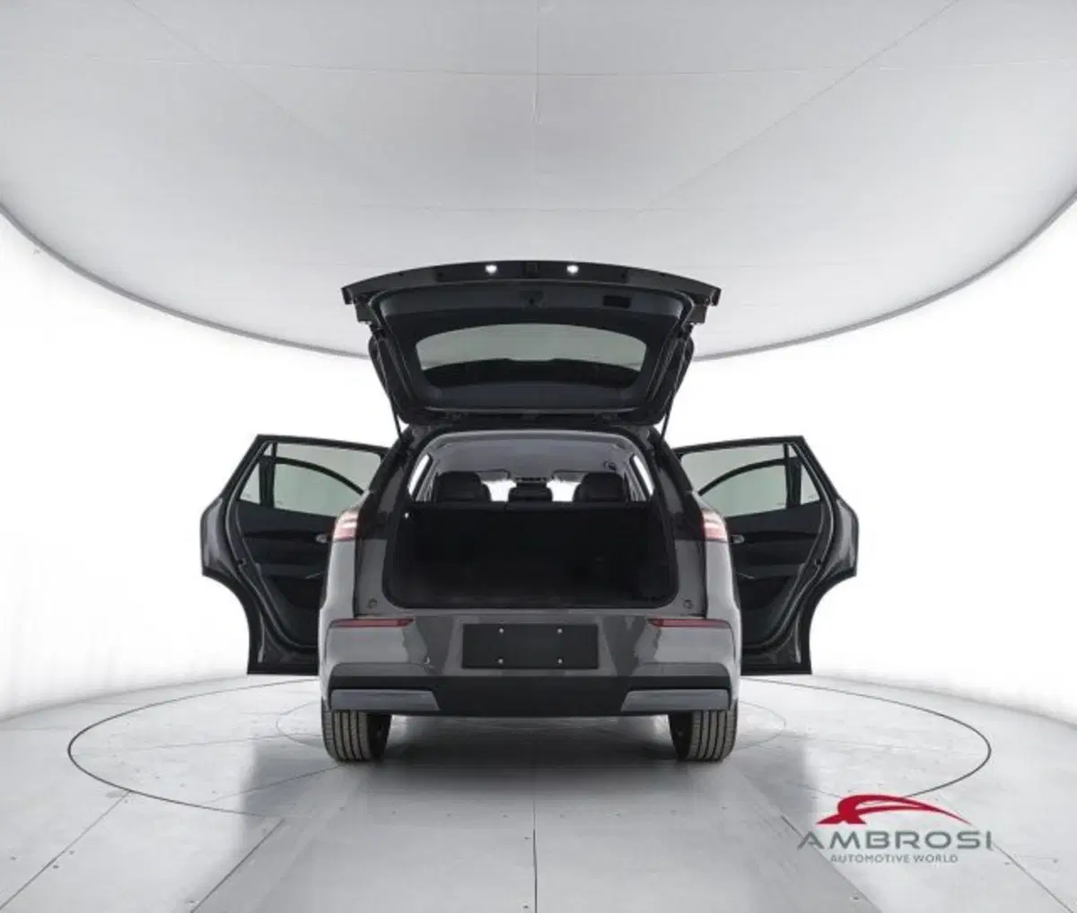 Geely EX5 nuova a Perugia (7)