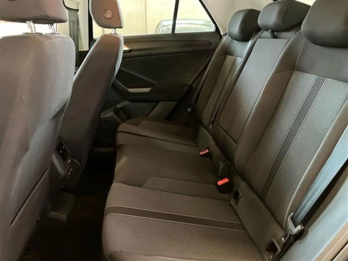 Volkswagen T-Roc usata a Como (11)