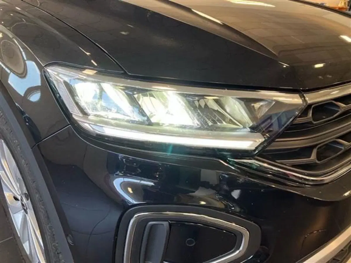 Volkswagen T-Roc usata a Como (7)