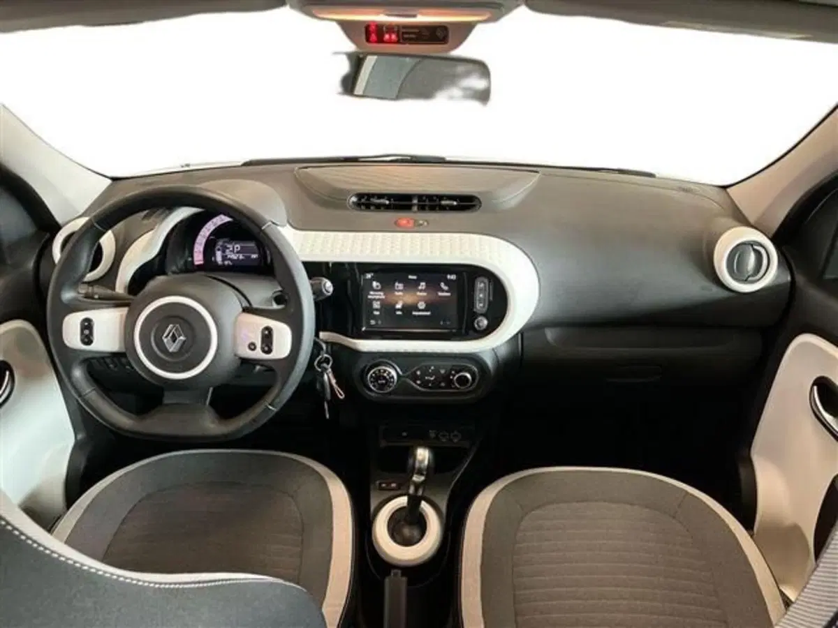 Renault Twingo usata a Como (9)