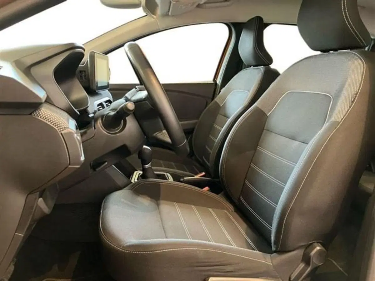 Dacia Sandero Stepway usata a Como (10)