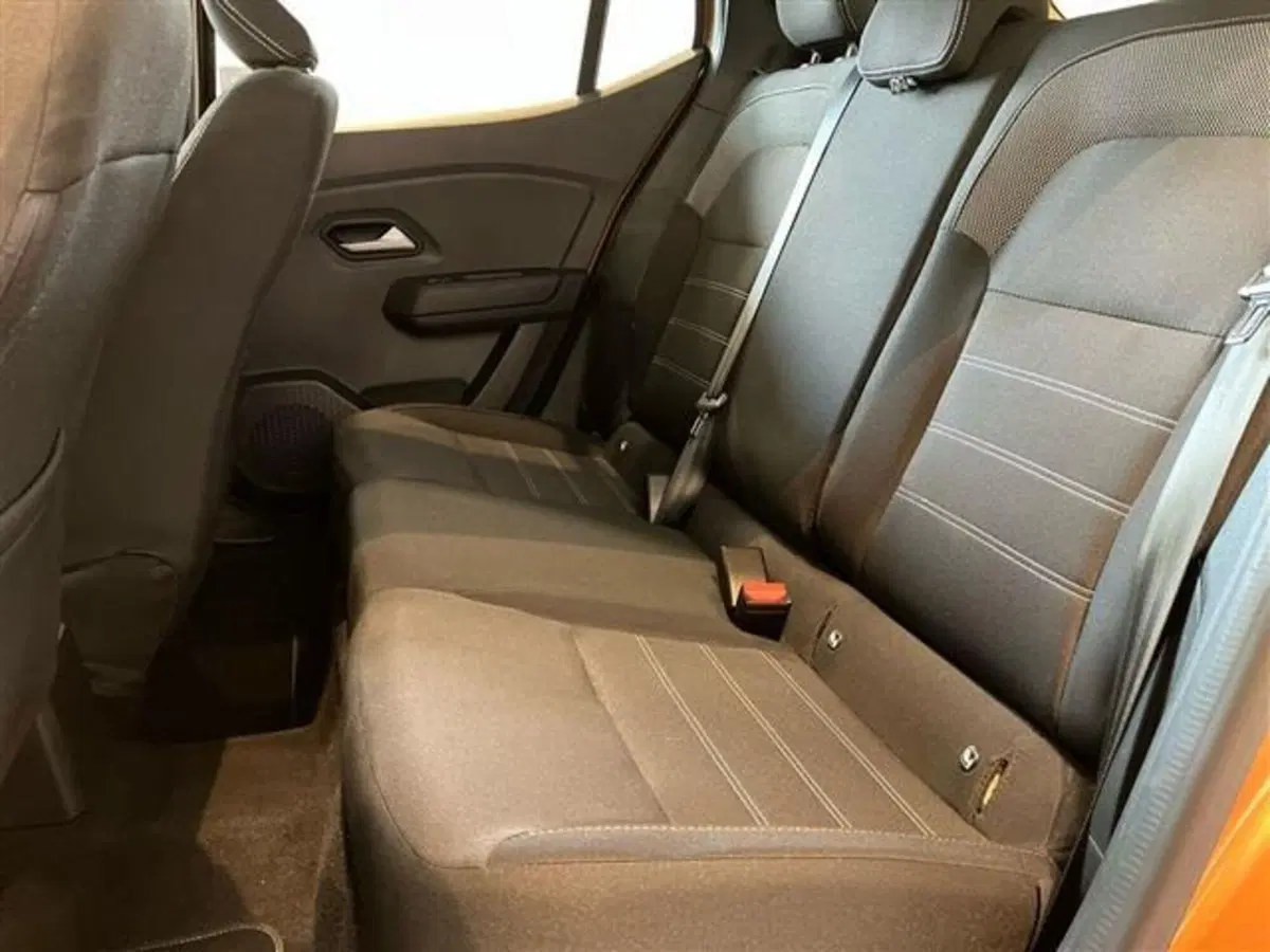 Dacia Sandero Stepway usata a Como (11)