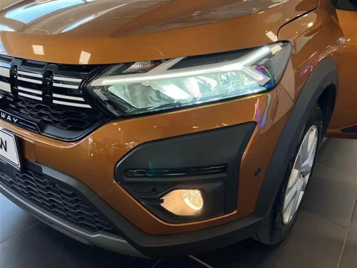 Dacia Sandero Stepway usata a Como (7)