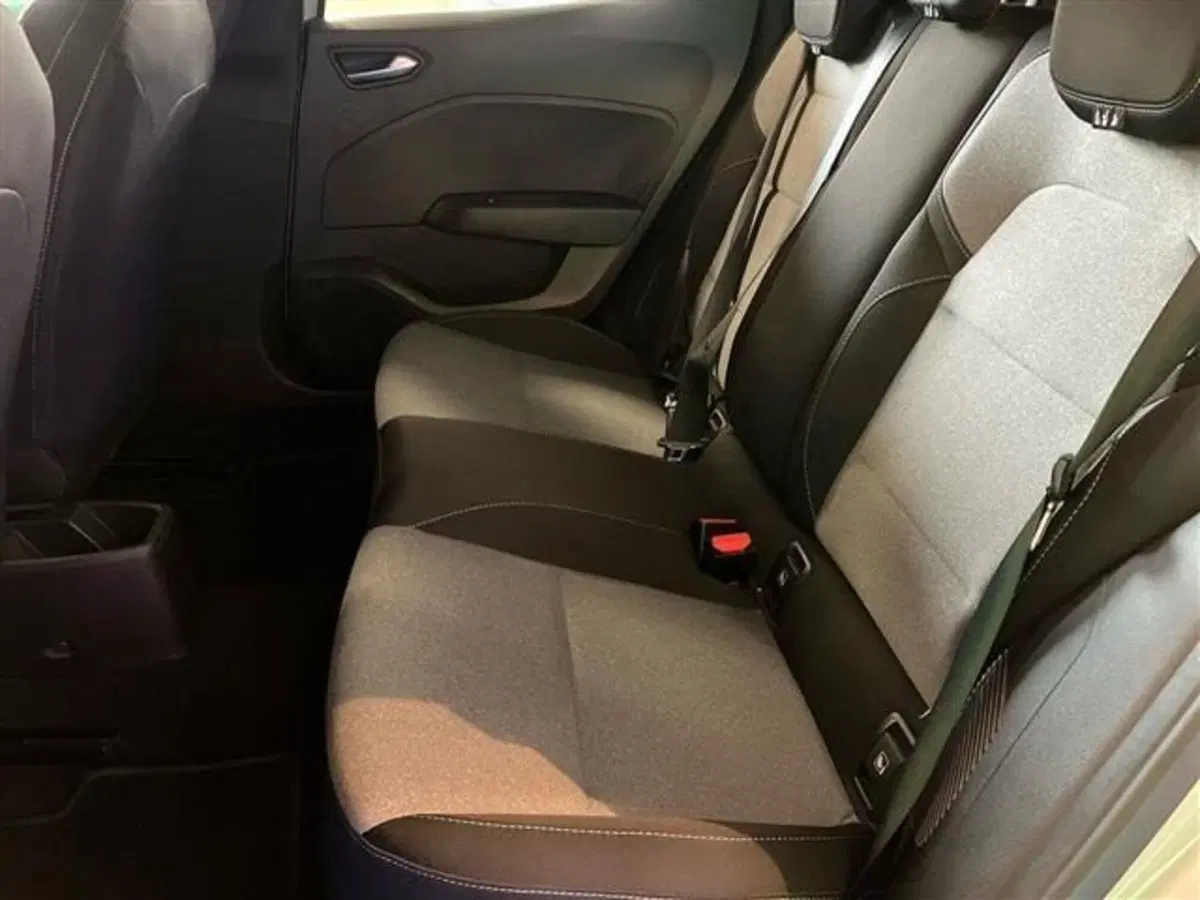 Renault Clio usata a Como (12)