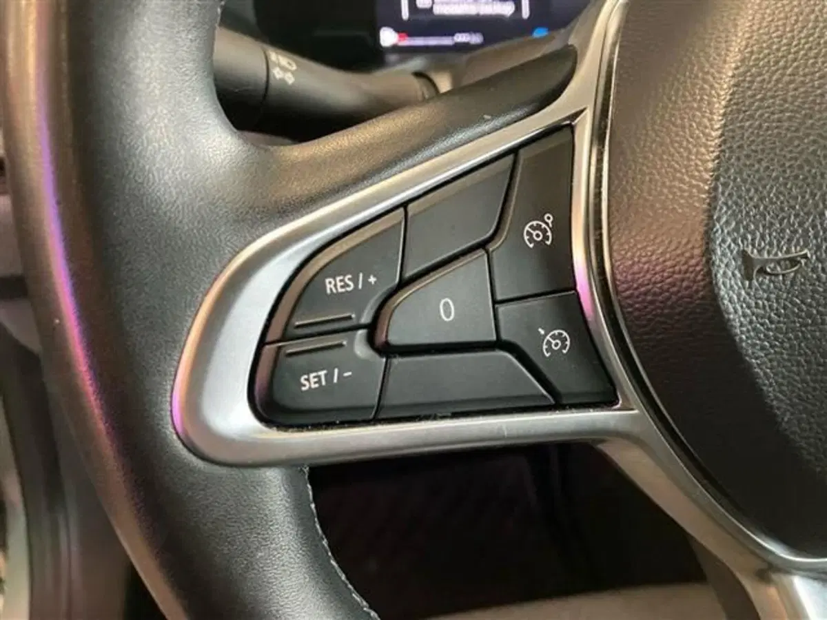 Renault Clio usata a Como (18)