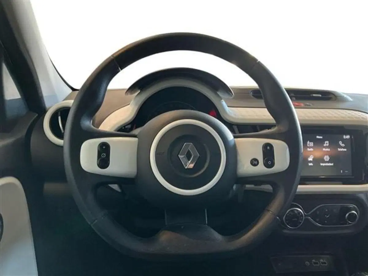 Renault Twingo usata a Como (16)