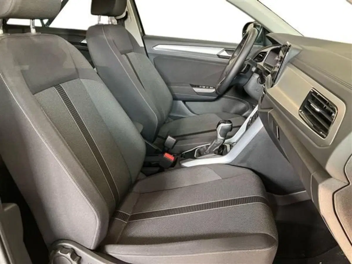 Volkswagen T-Roc usata a Como (11)