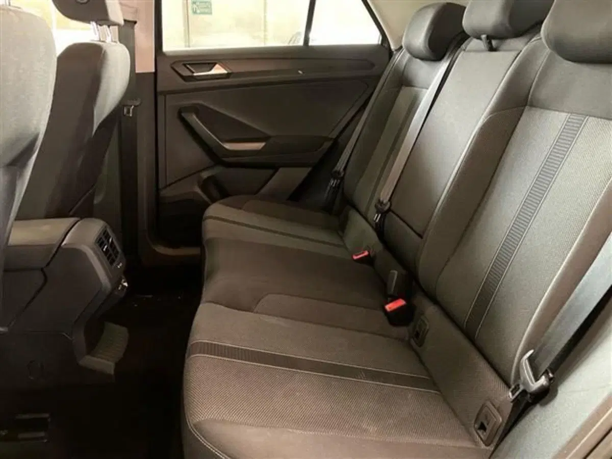 Volkswagen T-Roc usata a Como (12)
