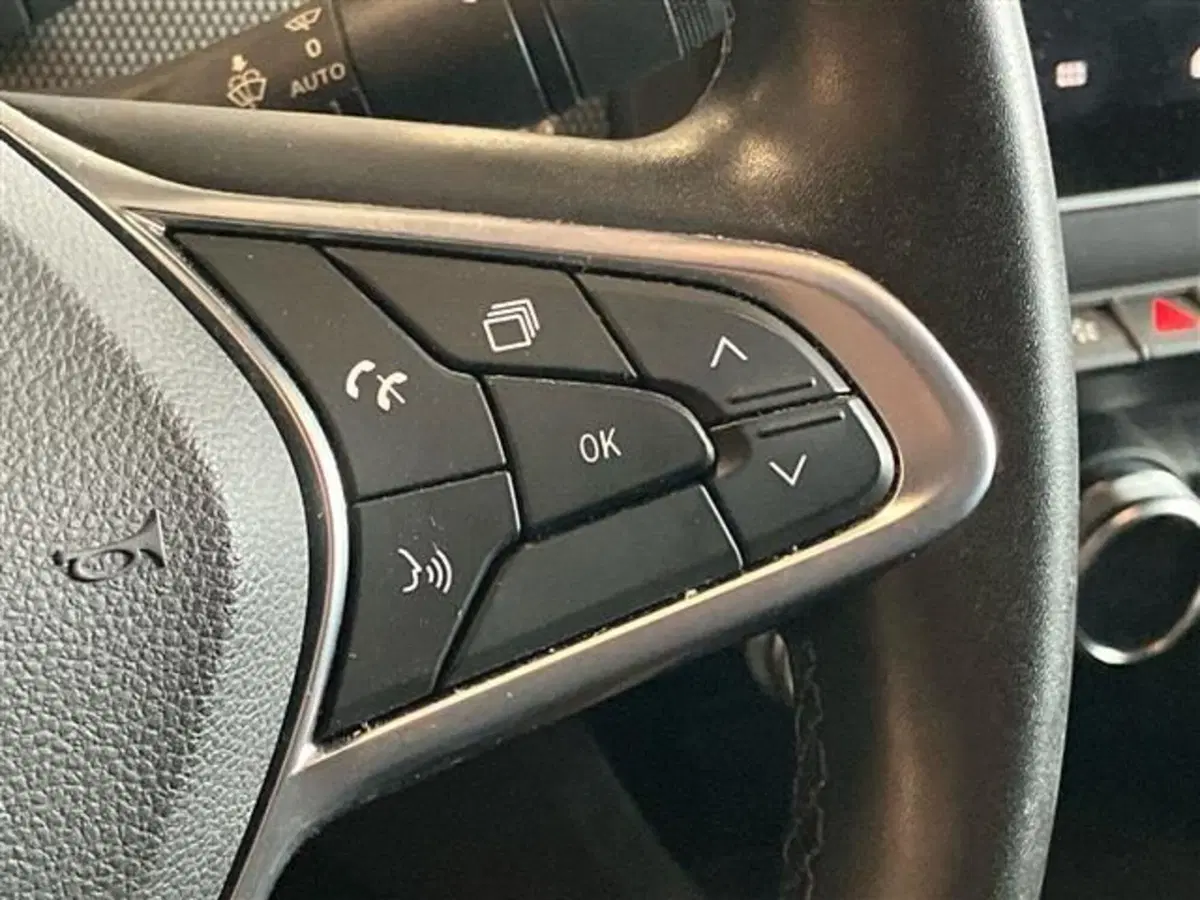 Renault Arkana usata a Como (18)