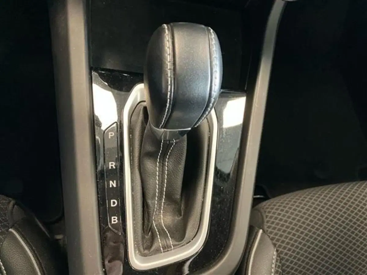 Renault Arkana usata a Como (20)