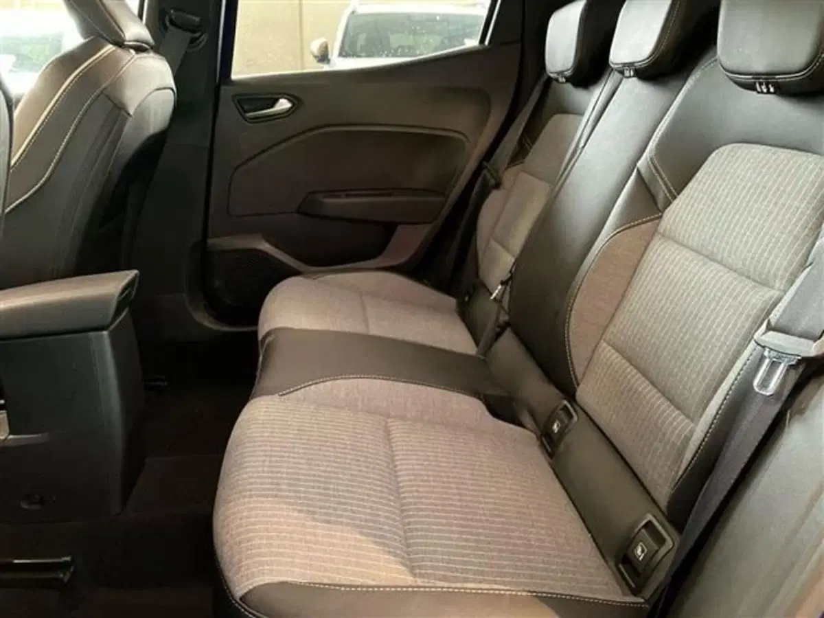 Renault Clio usata a Como (11)