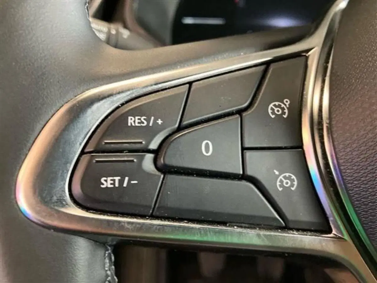 Renault Clio usata a Como (17)