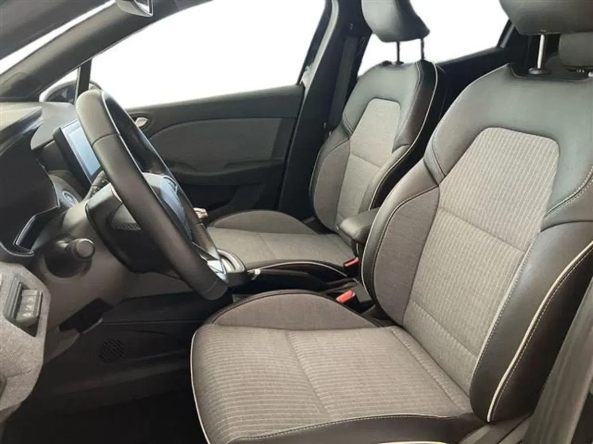 Renault Clio usata a Como (10)